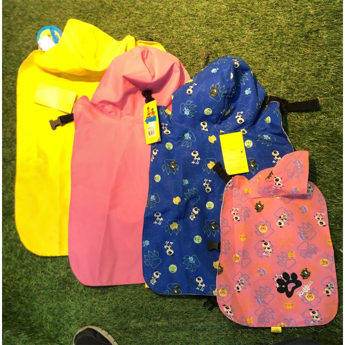 IMPERMEABLE RUFFUS TALLA XS